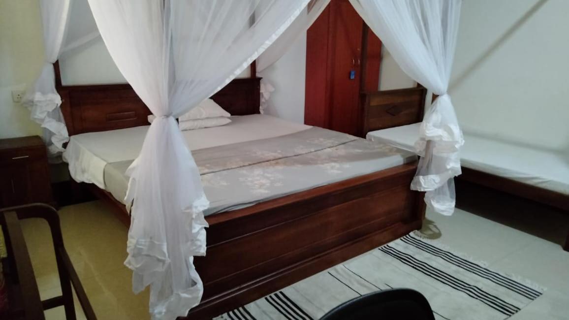 Villa Surendra Weligama Exterior photo