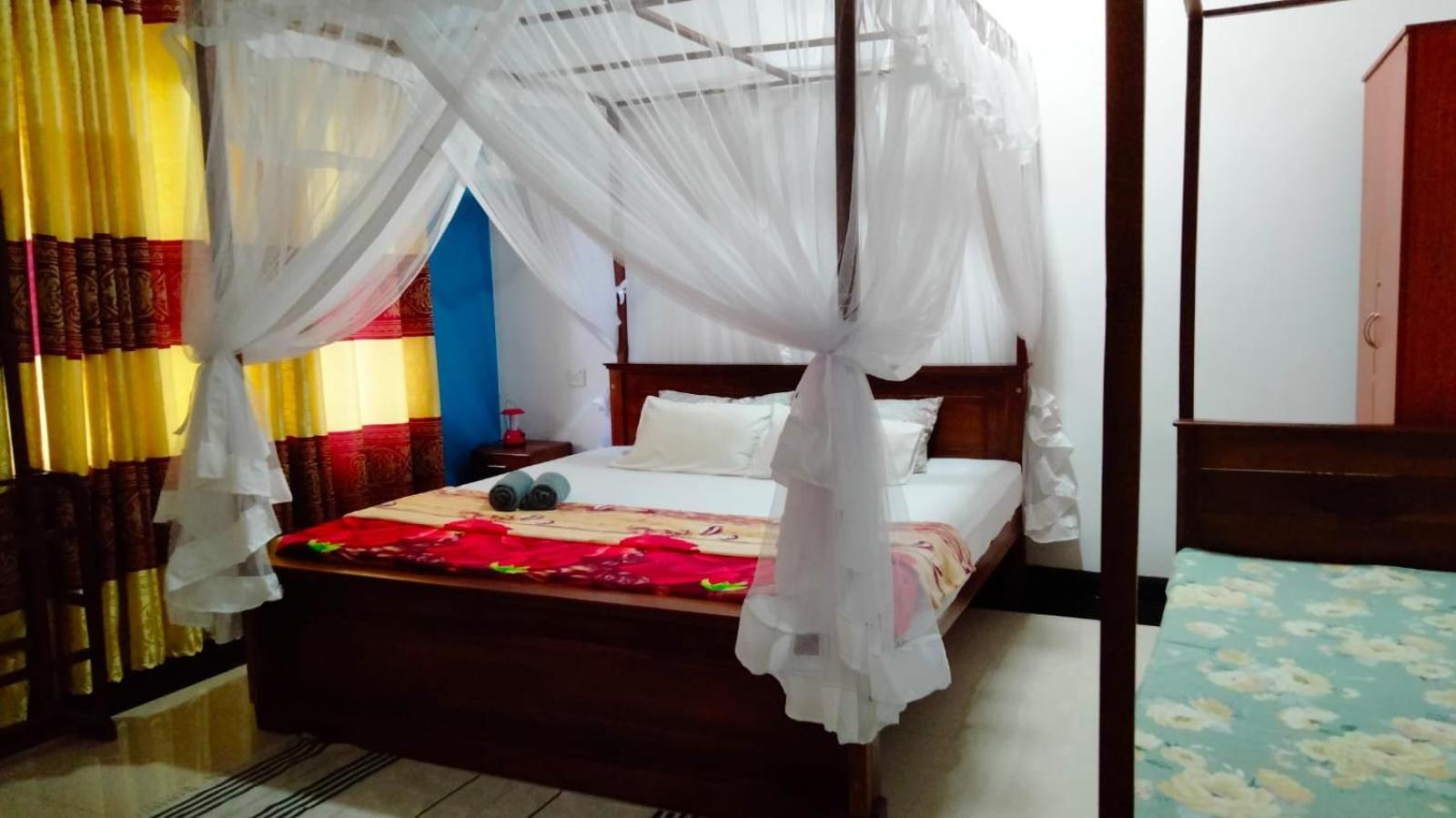 Villa Surendra Weligama Exterior photo